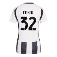 Fotballdrakt Dame Juventus Juan Cabal #32 Hjemmedrakt 2024-25 Kortermet